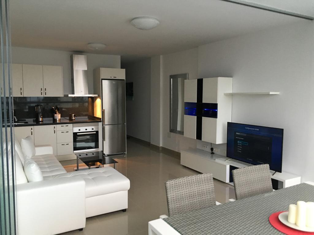 Appartaments Deluxe Διαμέρισμα Πλάγια ντελ Ινγκλές Εξωτερικό φωτογραφία