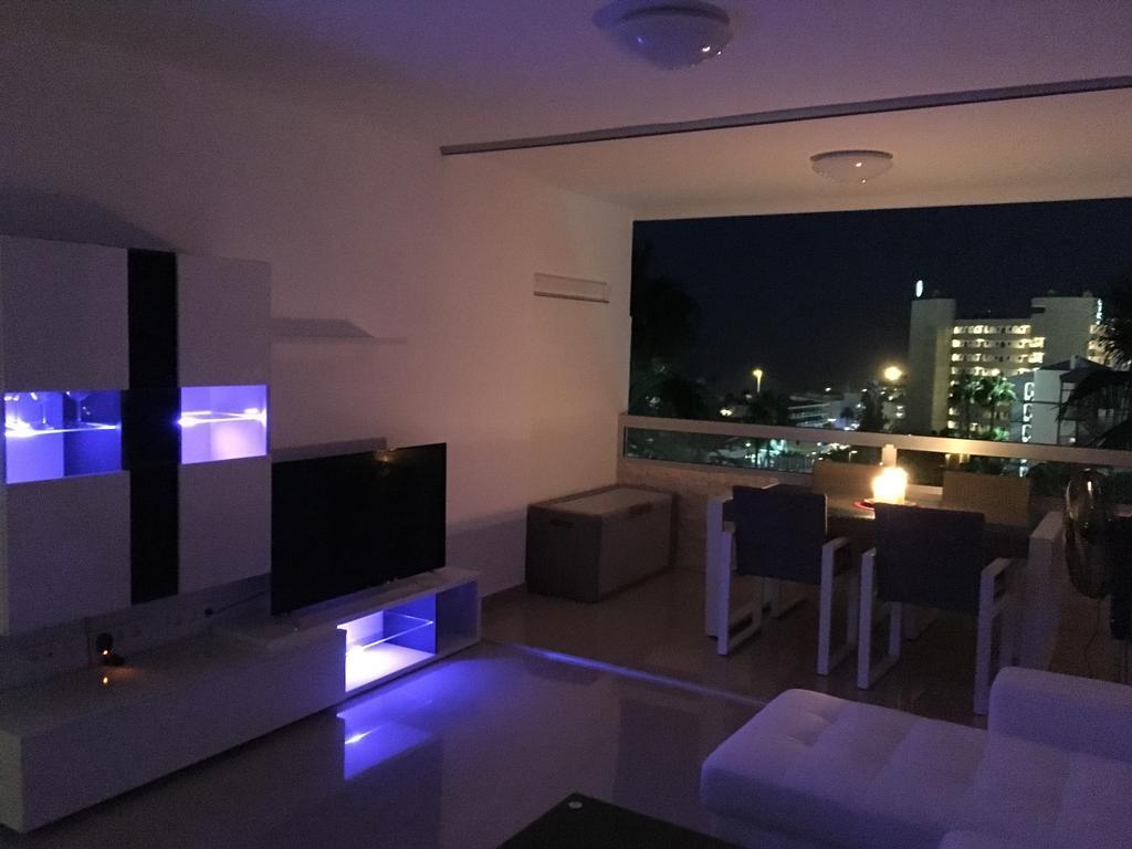 Appartaments Deluxe Διαμέρισμα Πλάγια ντελ Ινγκλές Εξωτερικό φωτογραφία